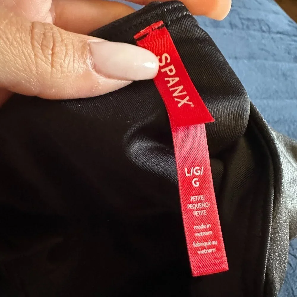 Spanx Faux Leather Black‎ Metallic Legging Large PETITE - Picture 10 of 10